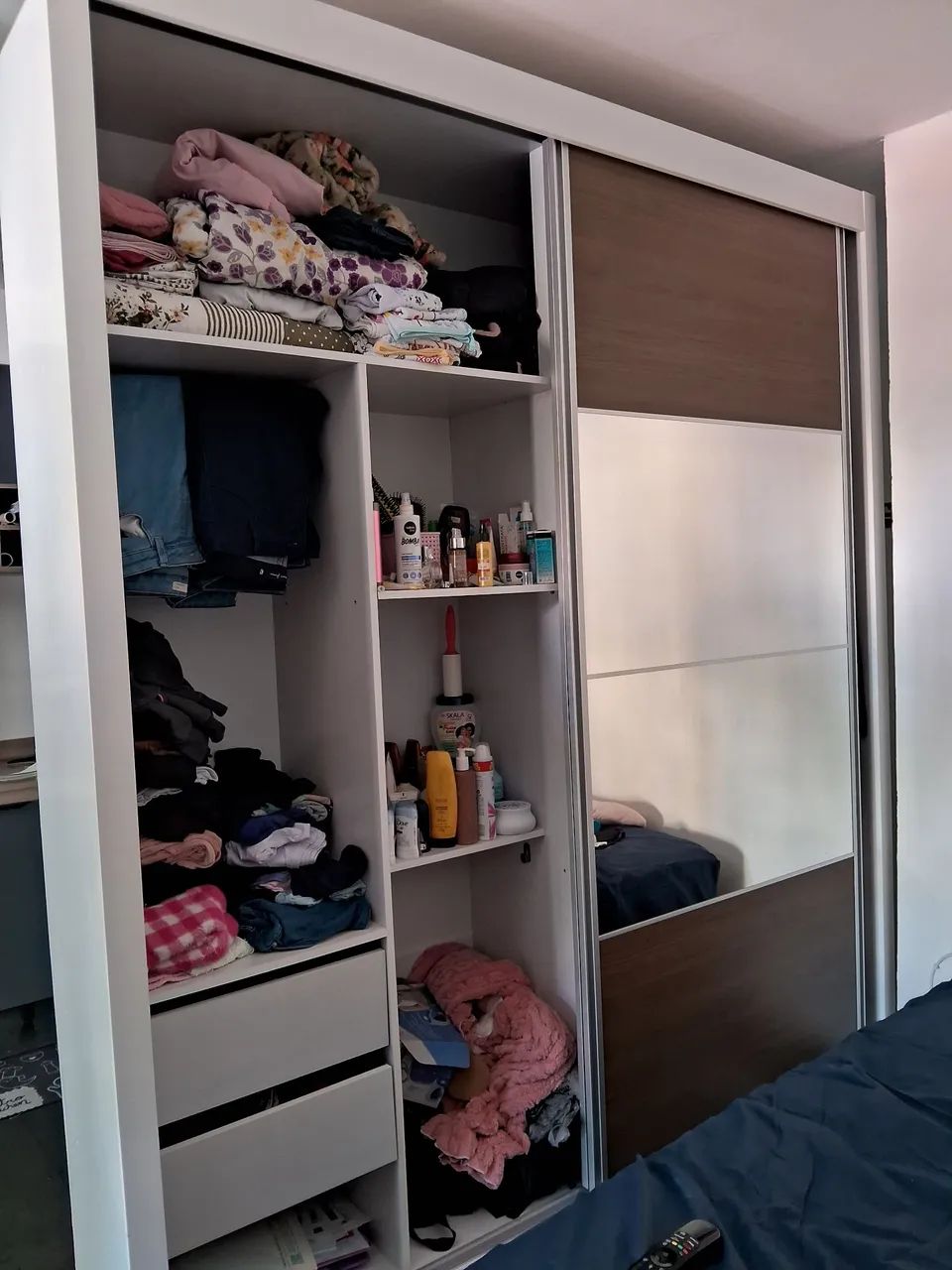 Guarda roupa com espelho  - Foto 4