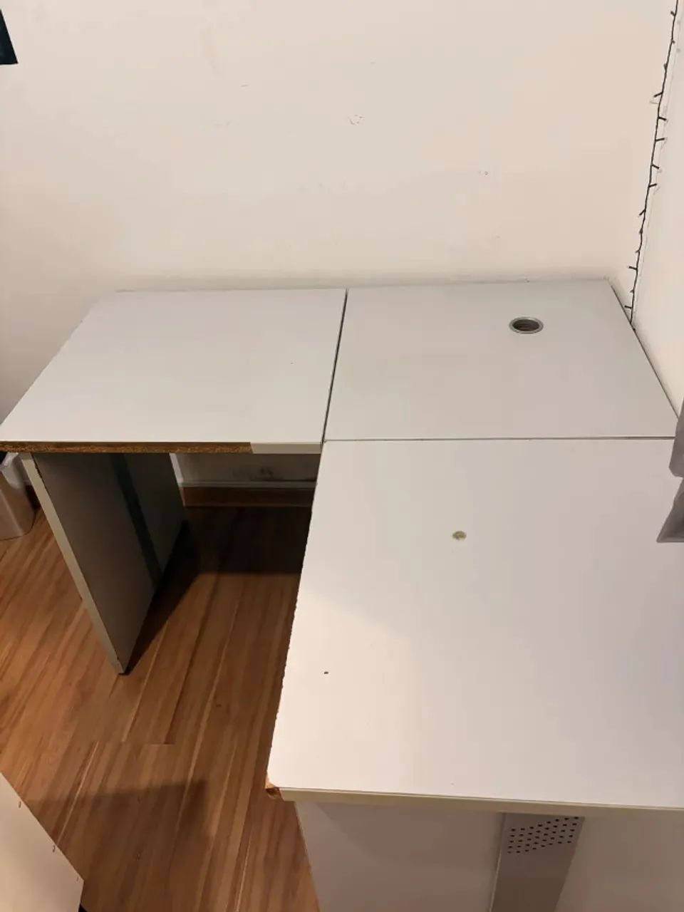 Mesa de escritório com formato em L - Foto 3