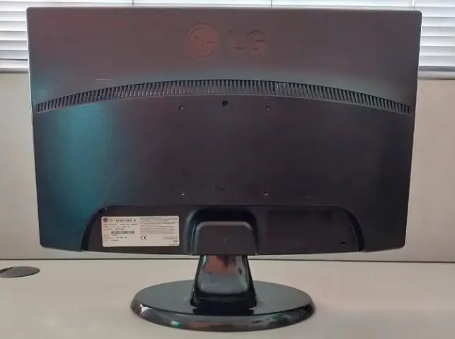 Monitor LG W2043s Led 20 Widescreen (usado)