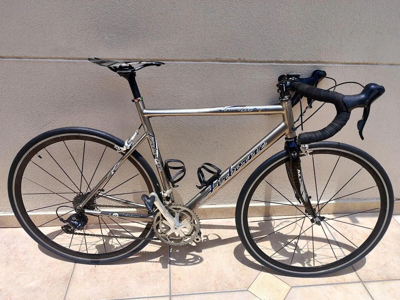 Bicicleta Speed Airborne Zeppelin titanio titanium - Foto 2