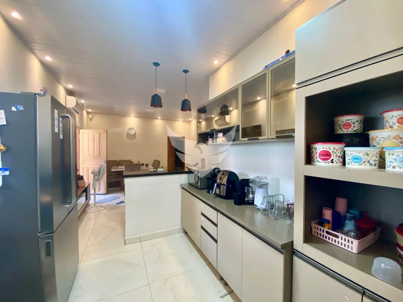 IMÓVEL RESIDENCIAL + GALPAO COMERCIAL