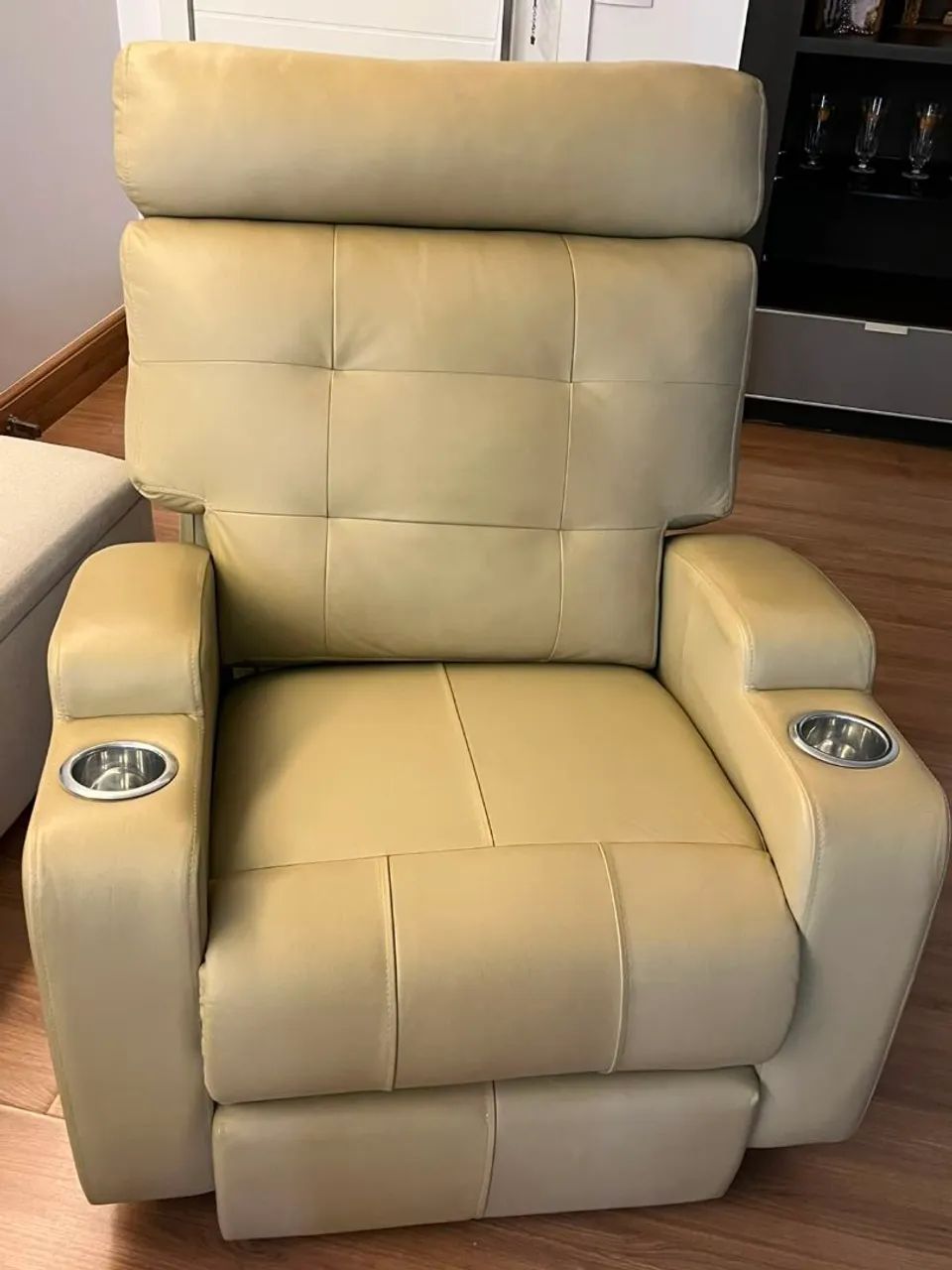 Poltrona de couro reclinável automático 220v