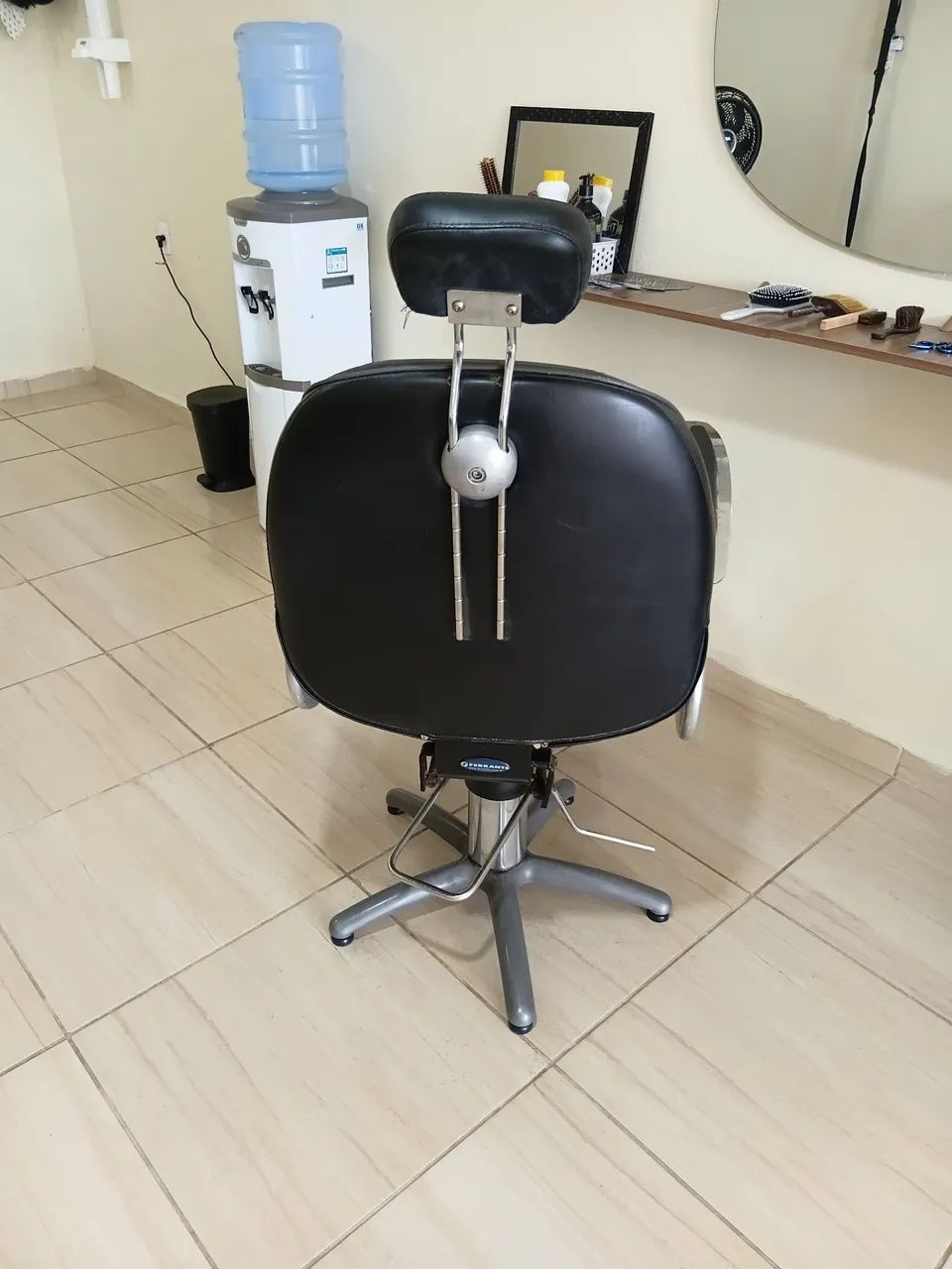 Cadeira de Barbeiro - Foto 2