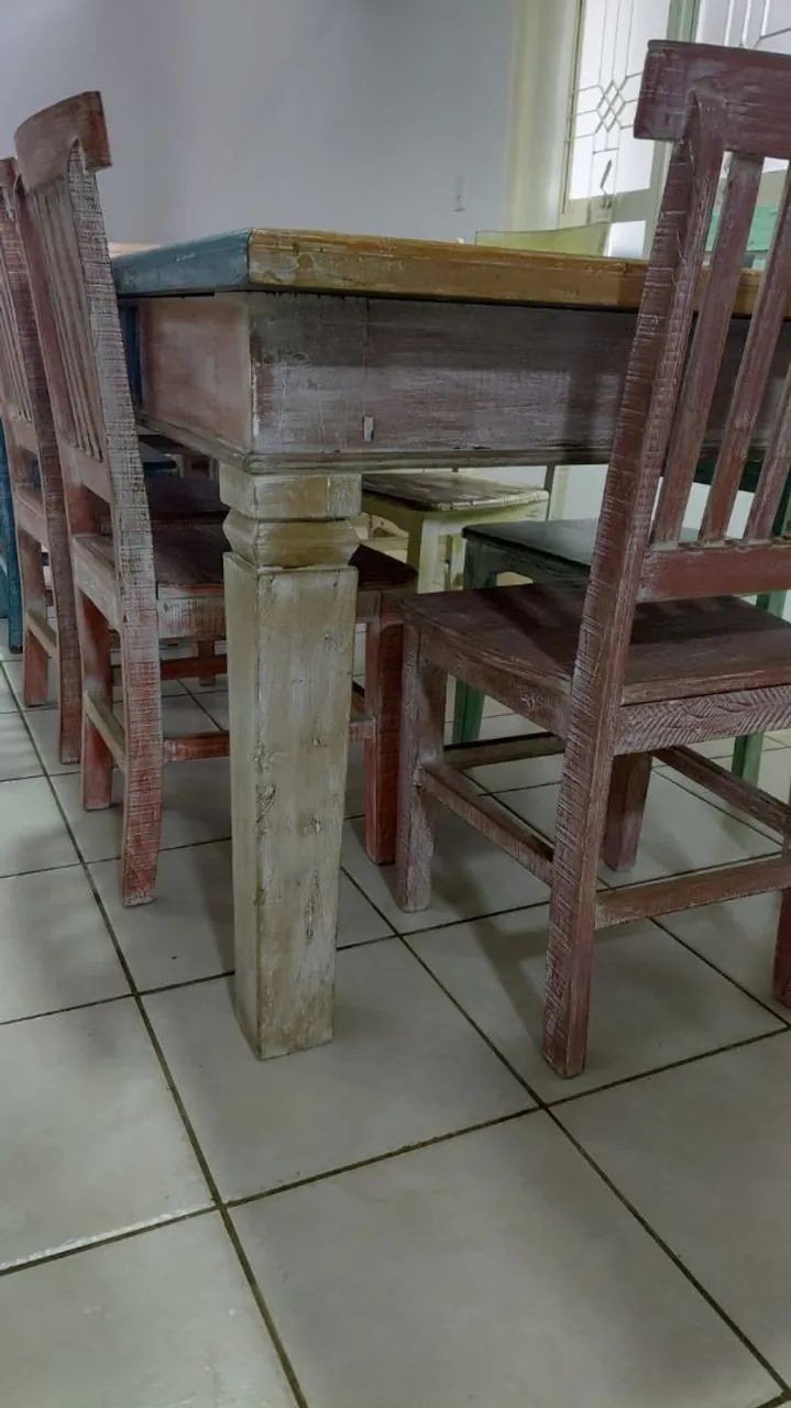 Mesa de Peroba Rosa com 8 cadeira também Peroba rosa - Foto 4