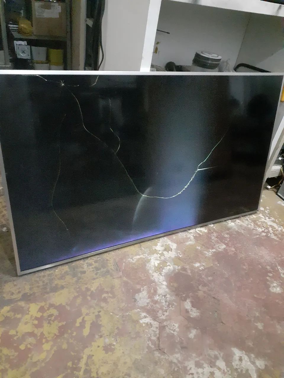 TVs Tela trincada