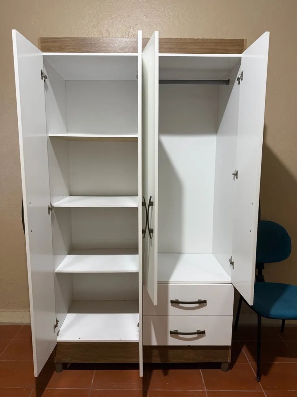 Guarda Roupa 4 portas  - Foto 2