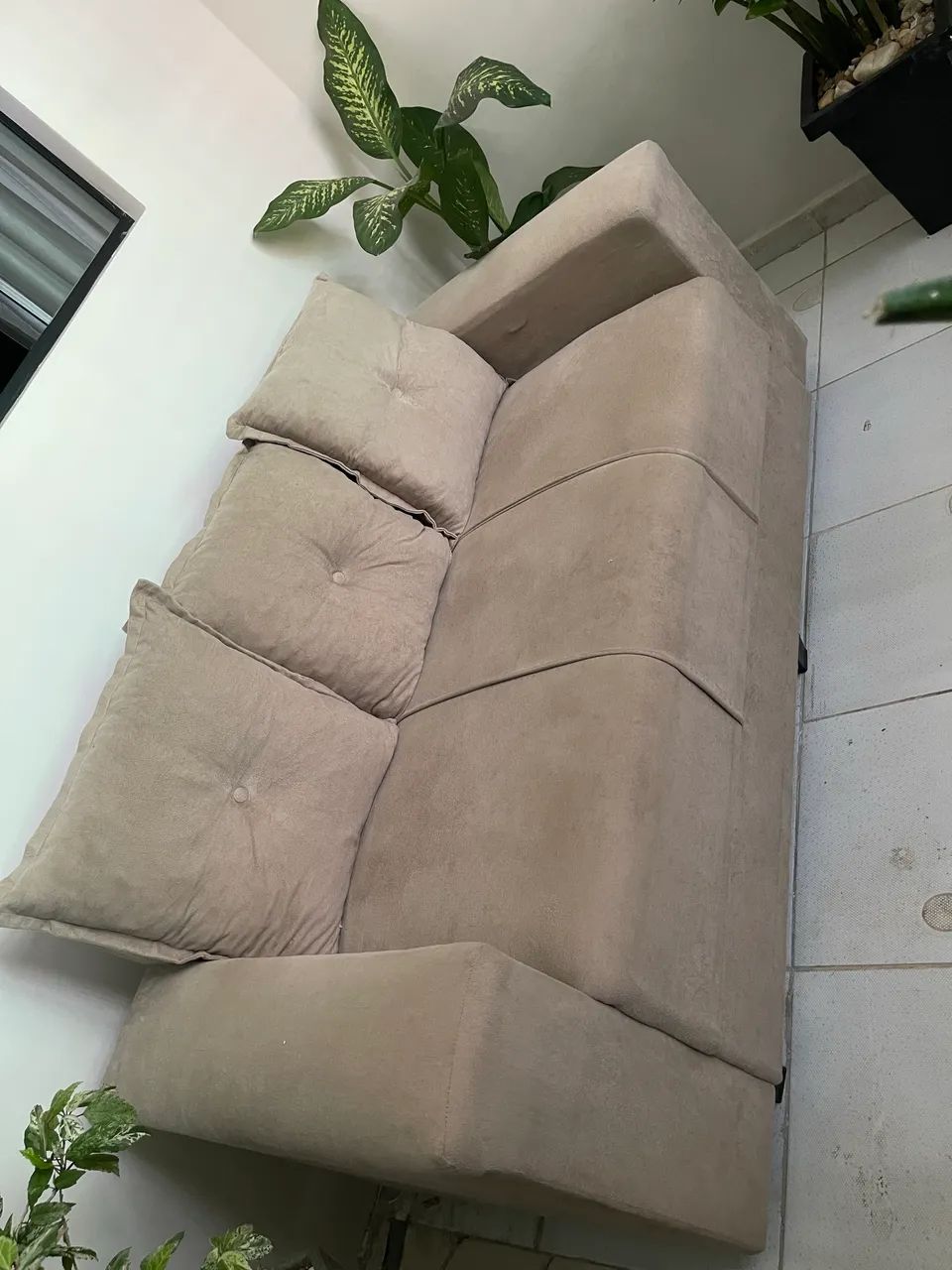Sofá 3 lugares 