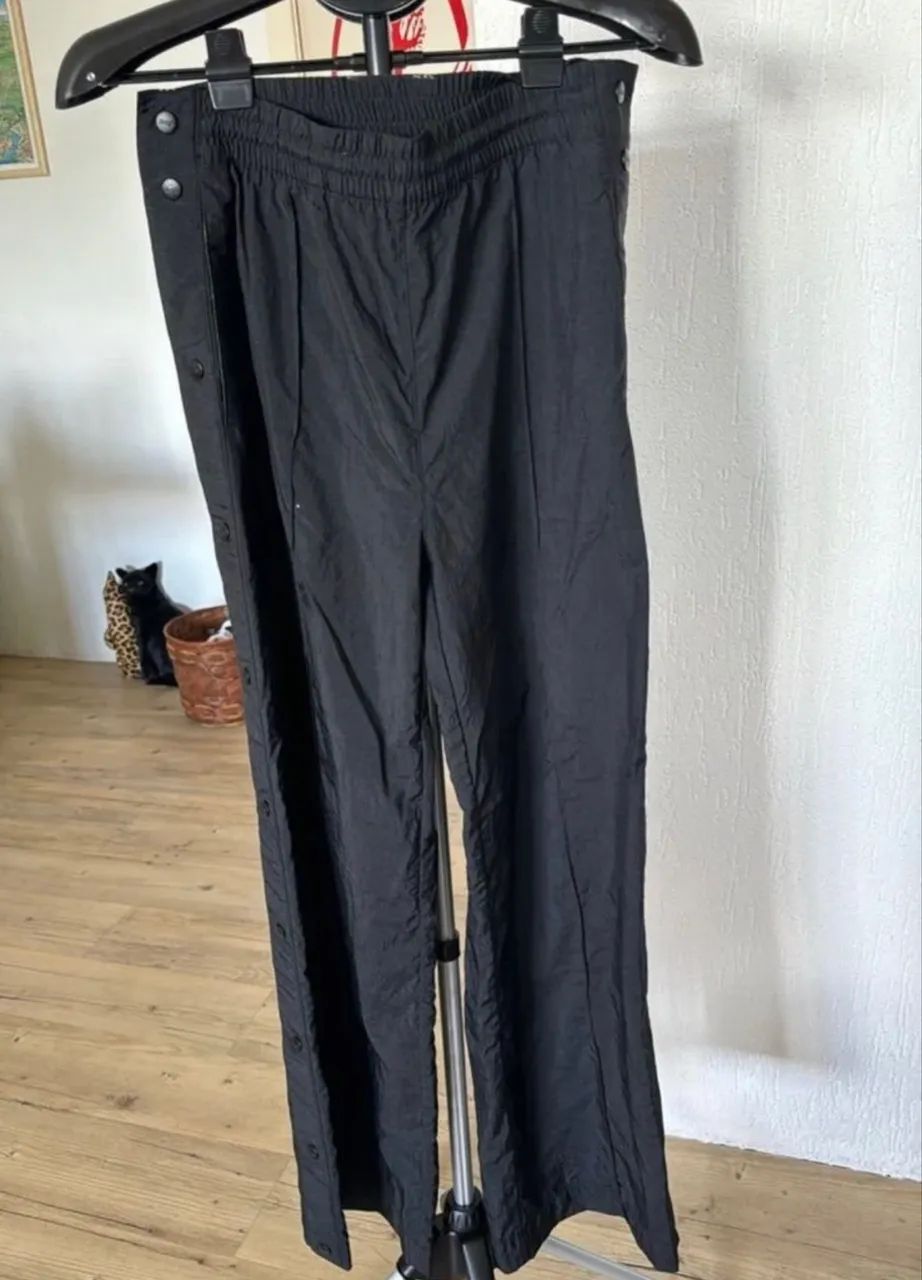 calça reebok x victoria beckham preta (rara) - Foto 3