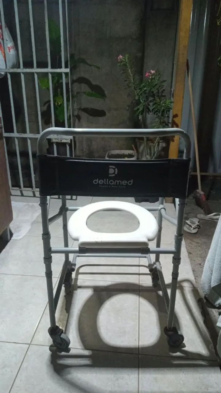 Cadeira de banho  - Foto 2