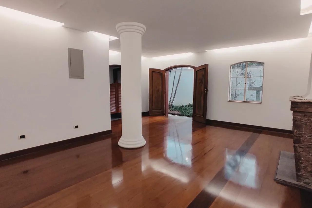 Casa à Venda - Vila Mariana, 4 Quartos, 500 m2