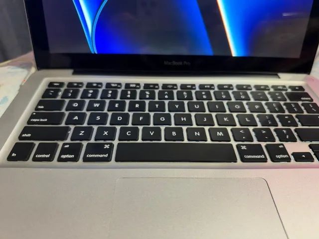 MACBOOK PRO 2011 - Foto 4