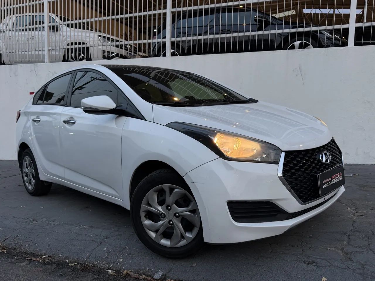Hyundai HB20S Comfort Plus 1.0 Flex 12V Mec. 2019