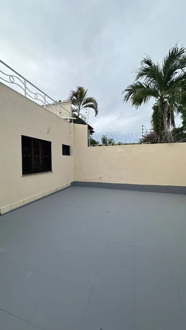 Casa duplex com cinco quartos sendo quatro suítes - Jardim das Oliveiras - 208m²  - Foto 3