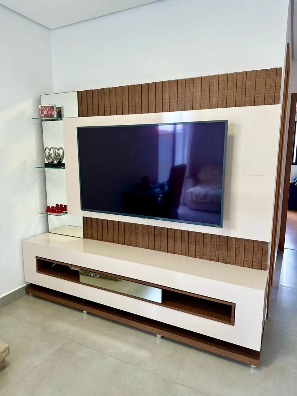 Rack com Painel e LED Grande