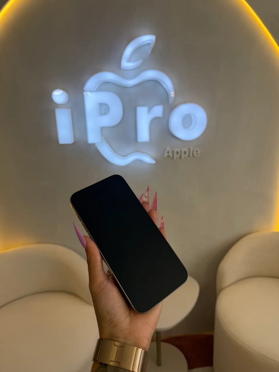 iPhone 15 Pro Max Titânio Natural - Foto 4
