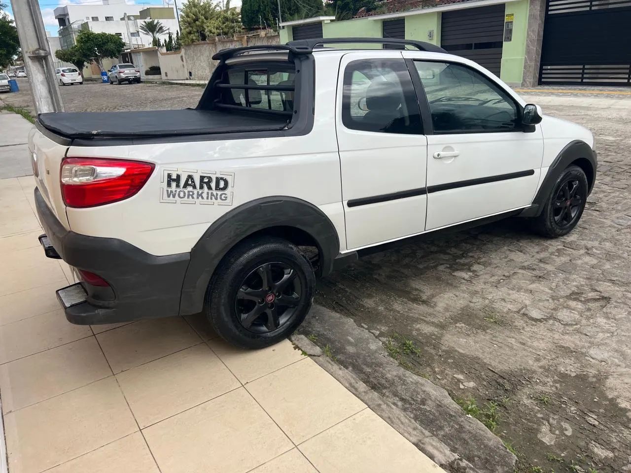 Fiat Strada Working 1.4 MPI Fire Flex 8V CD 2015 - Foto 2