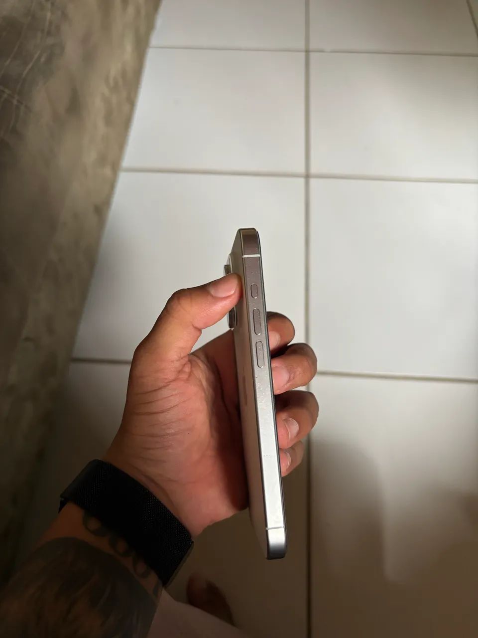 iPhone 15 PRO  - Foto 3