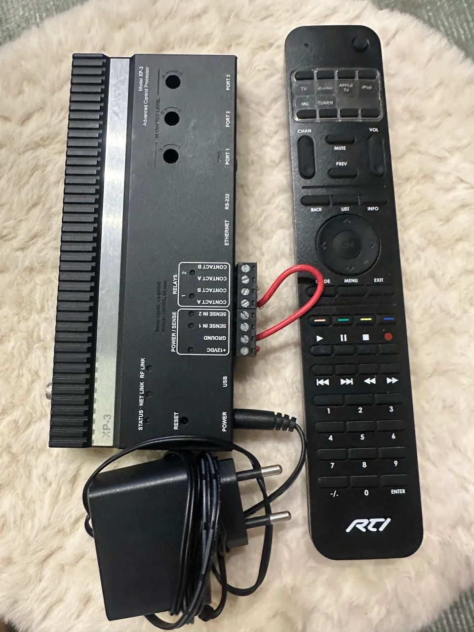 RTI XP-3 Advanced Control Processor + Controle SURFiR + Fonte ? Funcionando - Foto 4