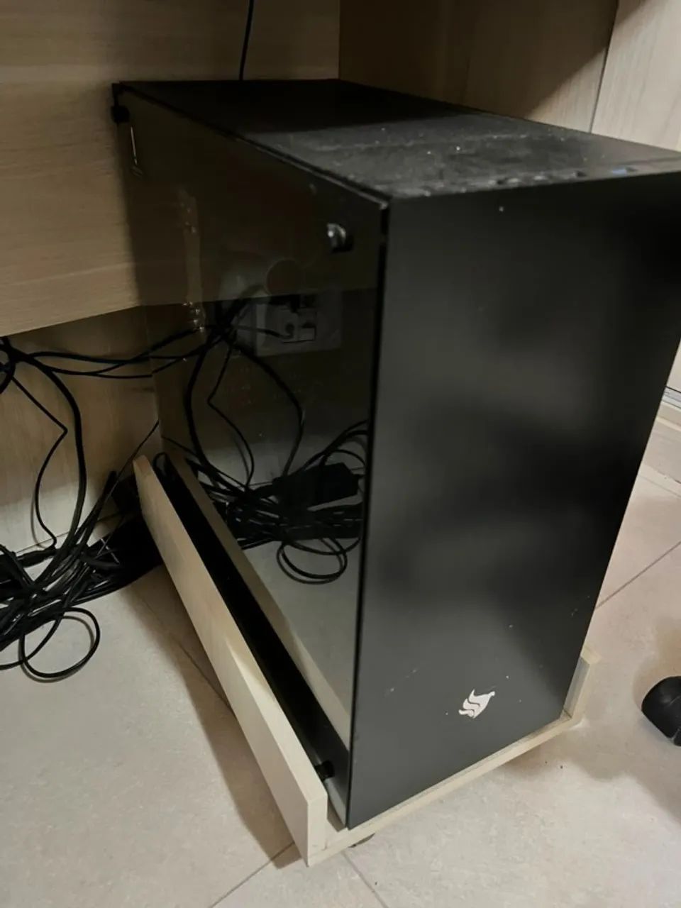 Computador Desktop i7700k 8gb de RAM 128SSD (Sem placa de vídeo)