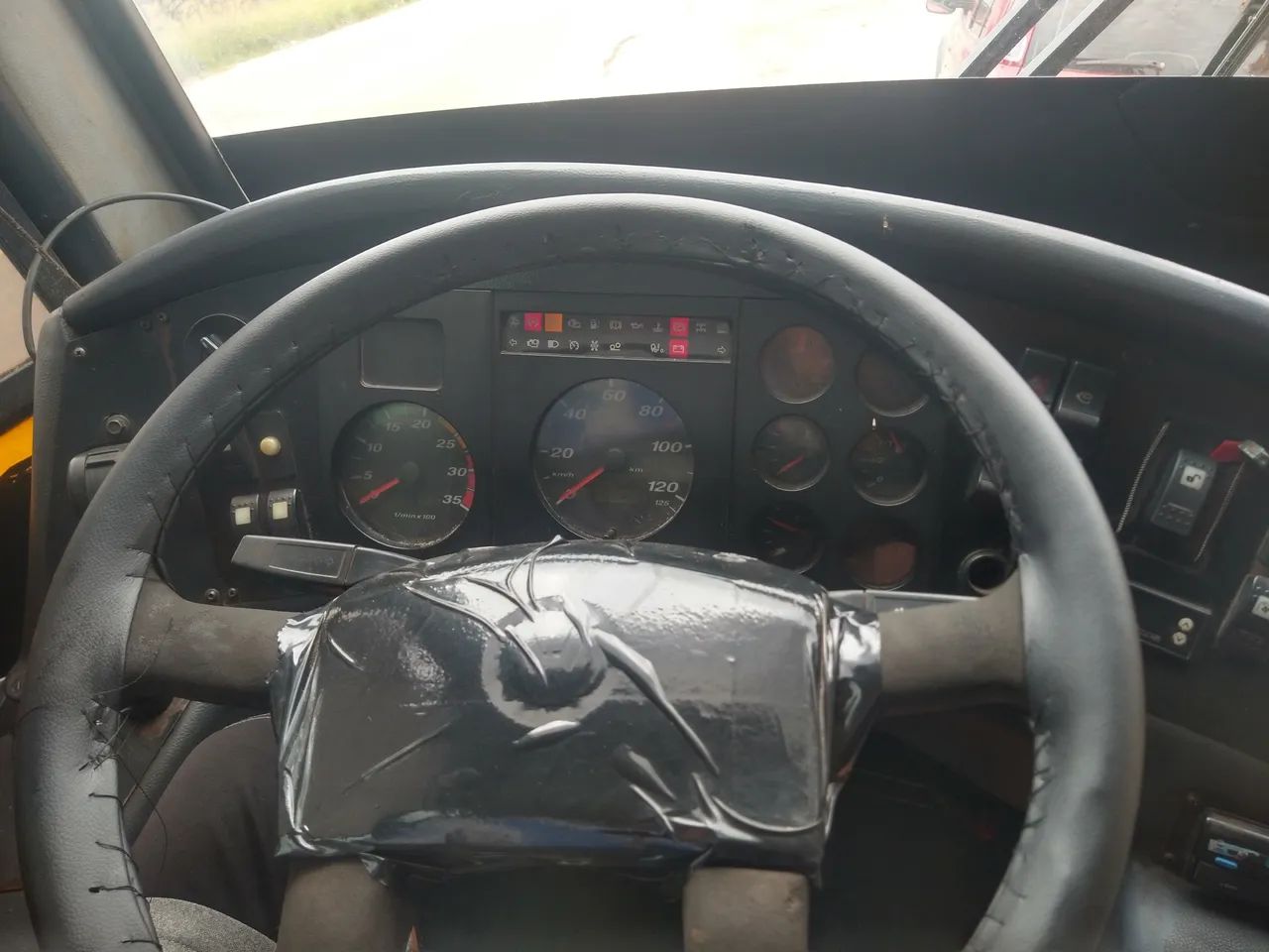 Vw/9150 NEOBUS THUNDER  - Foto 5