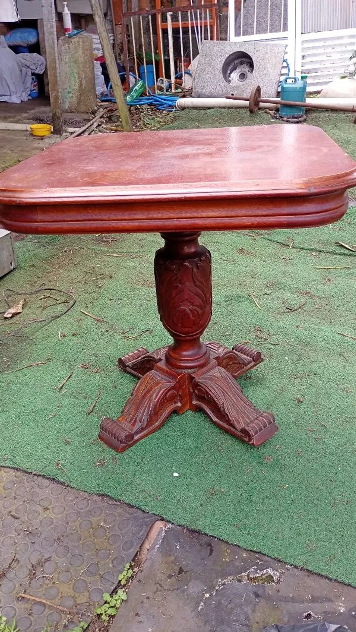 Mesa de centro madeira maciça antiga