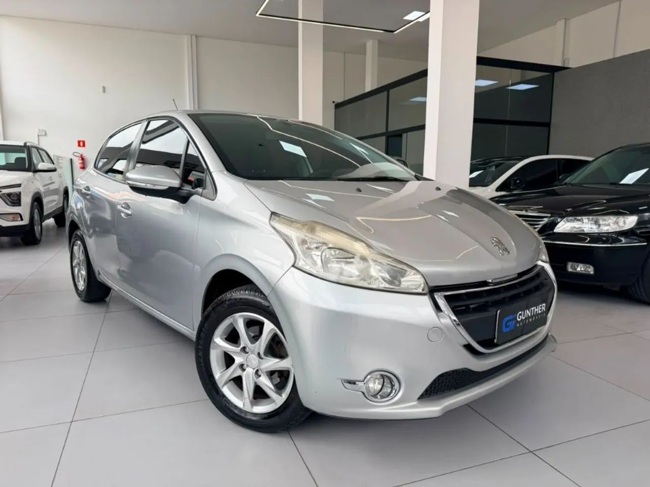 Peugeot 208 Active/active Pack 1.5 Flex 8V 5P 2015 - Foto 2