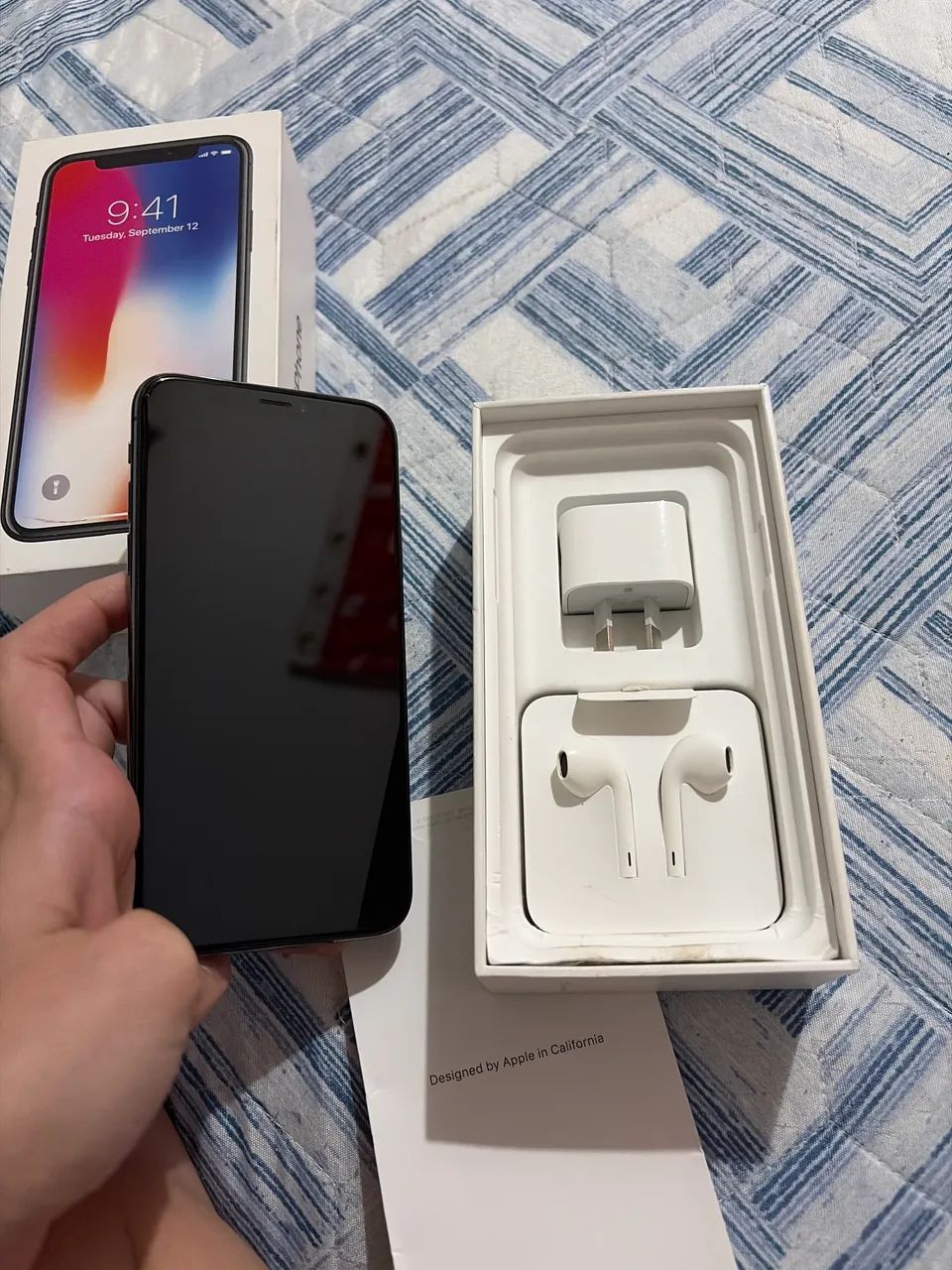 Vendo iPhone X preto na caixa  - Foto 2