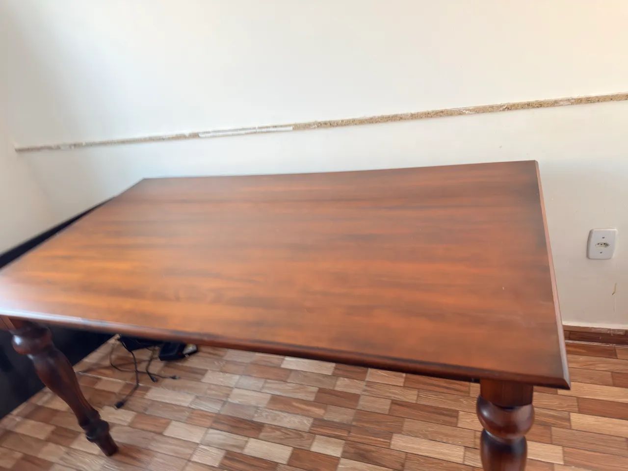 Mesa madeira c/ 4 cadeiras - Foto 2
