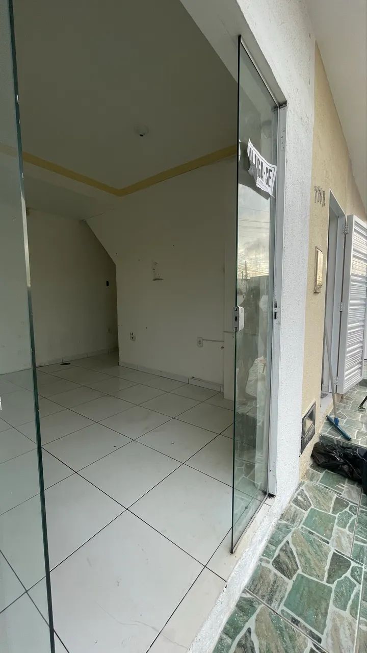 Alugo ponto Comercial com banheiro - Foto 3