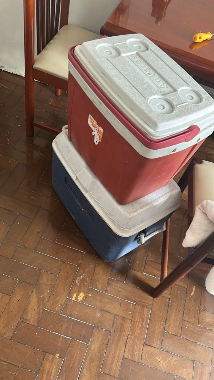 Duas caixas barato 