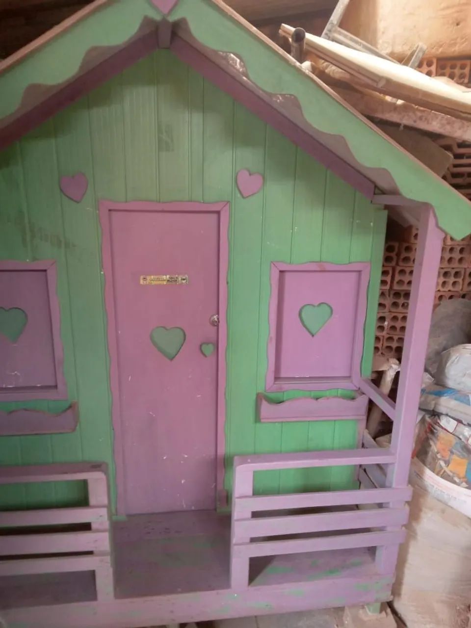 Casinha, módulo cozinha, geladeira, carinho para boneca gêmeas é berço 