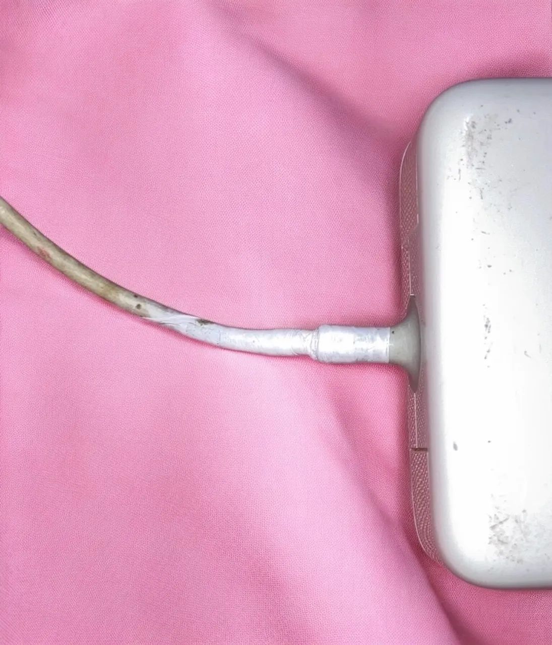 Macsafe Apple 45W Modelo A1374 - Foto 3