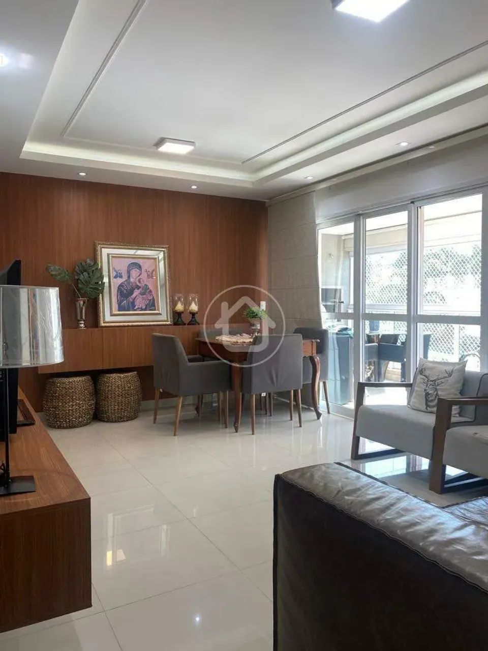 APARTAMENTO PRIMEIRO ANDAR - Foto 2