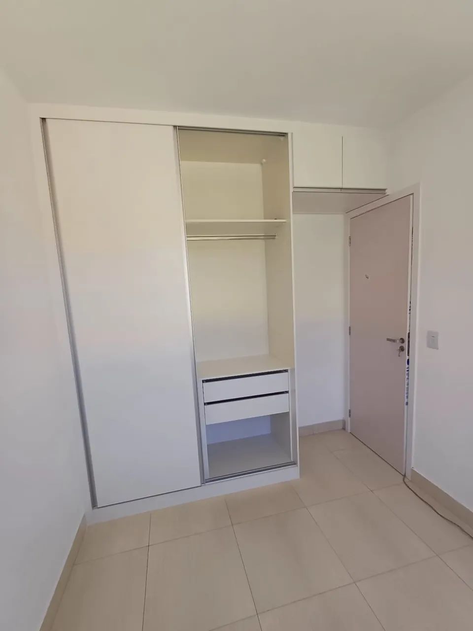 APARTAMENTO: 02 QUARTOS com SUÍTE ALUGUEL  - Foto 2