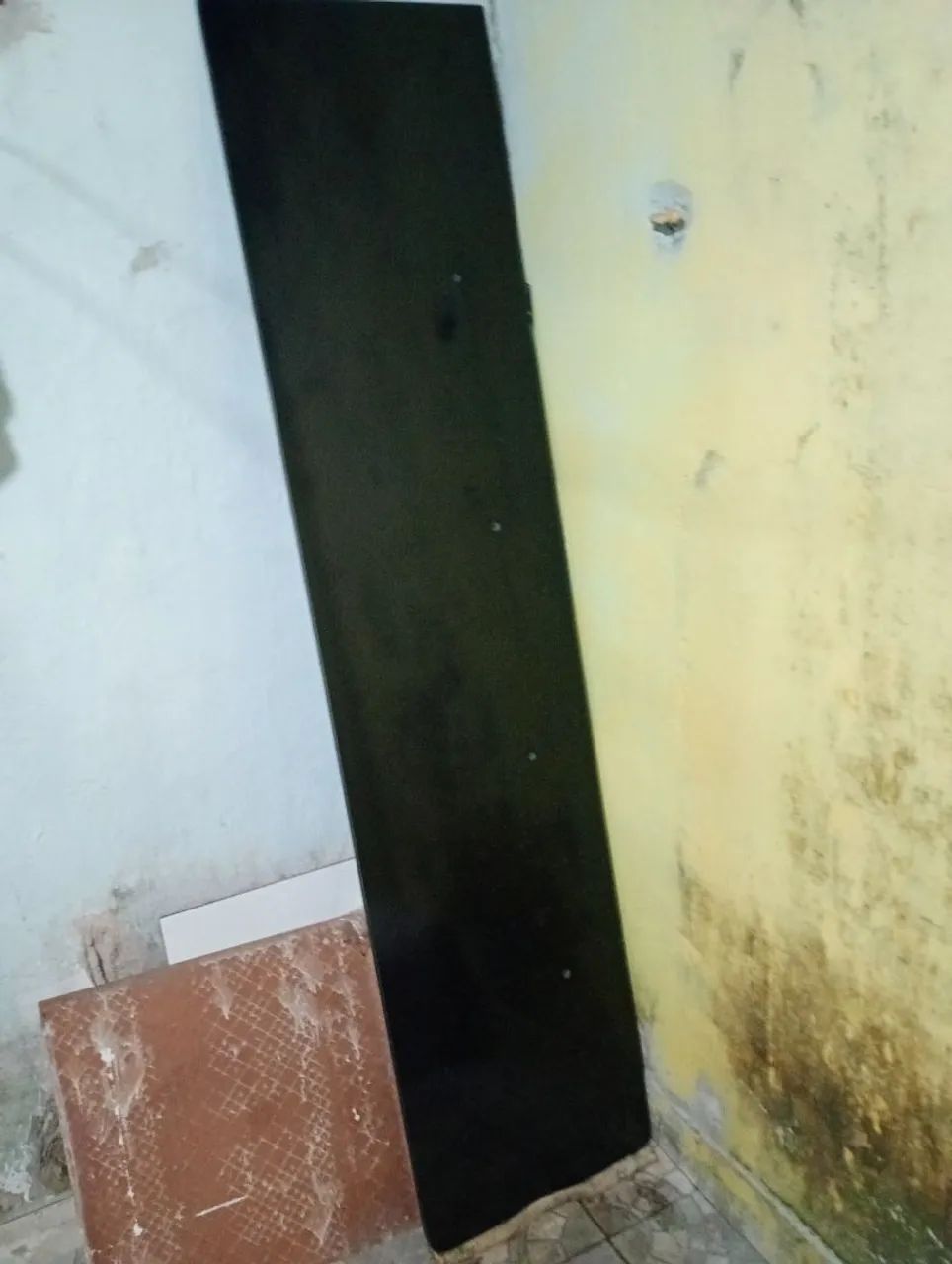 BALCÃO COM 2 BANQUETAS  - Foto 2