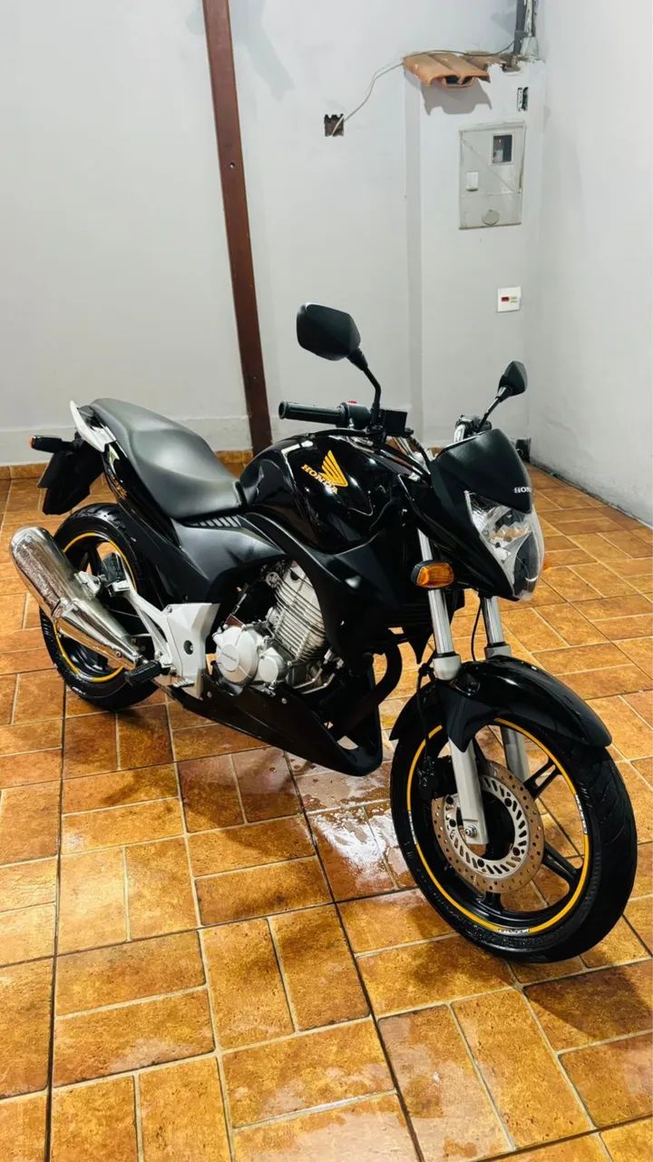 CB300R 2° DONO