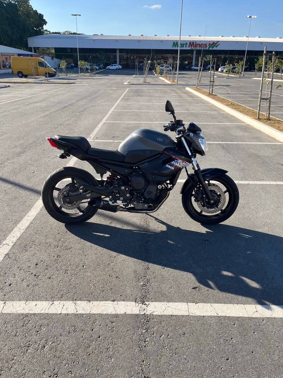 Xj6 2019 cinza  - Foto 3