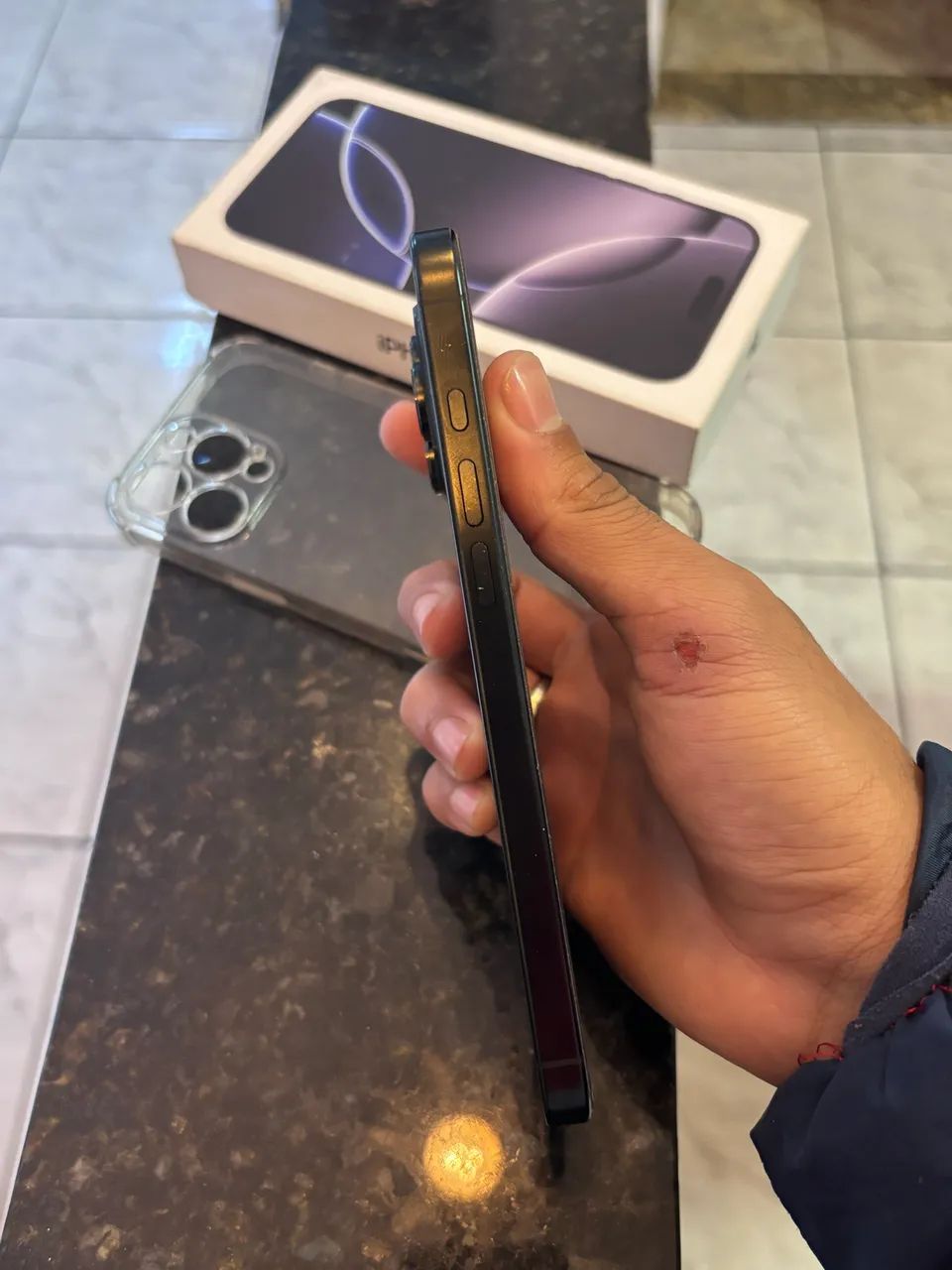 iPhone 16 pro Max - 93% impecável  - Foto 3