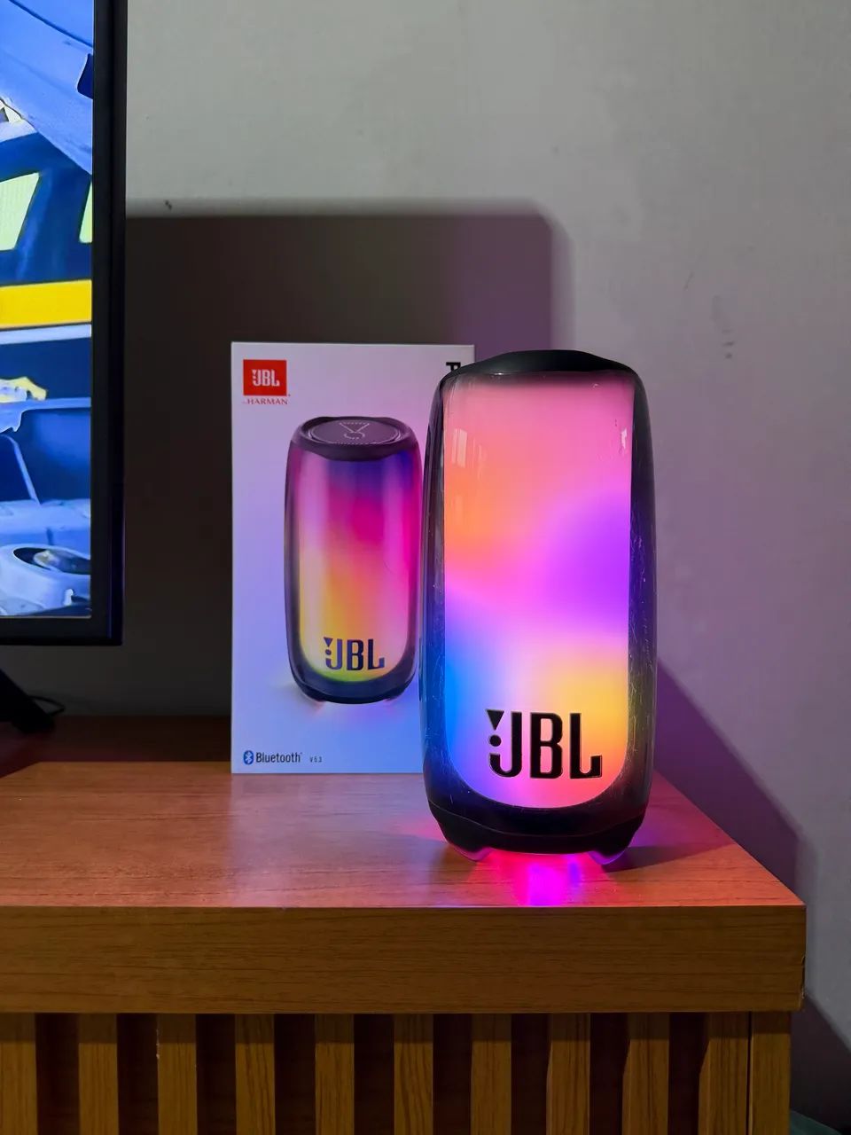Jbl pulse 5 com caixa  - Foto 2