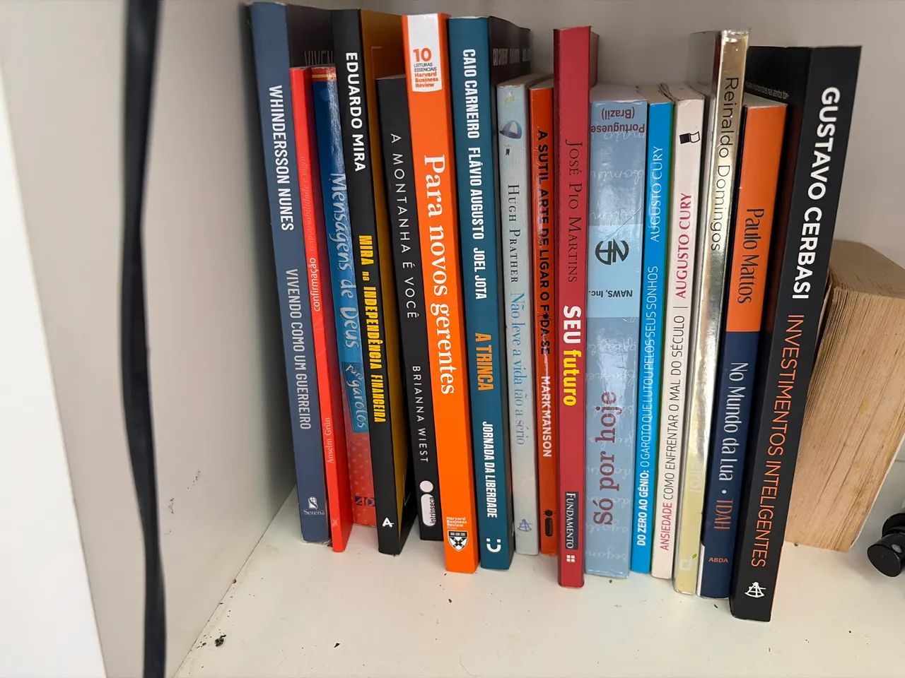Livros variados - Foto 2