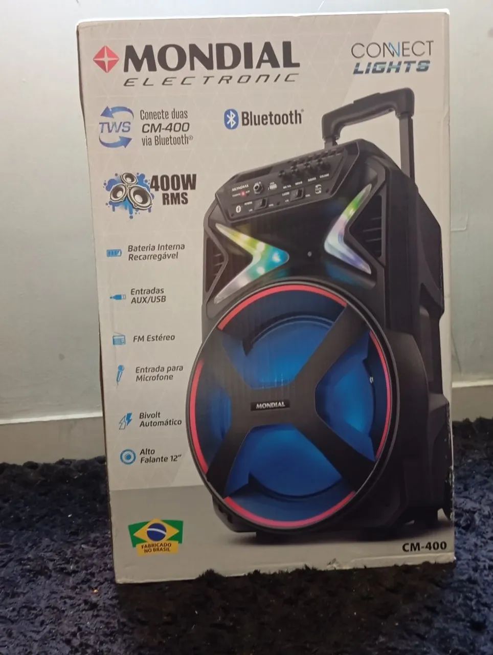 Caxia de som mondial nova 