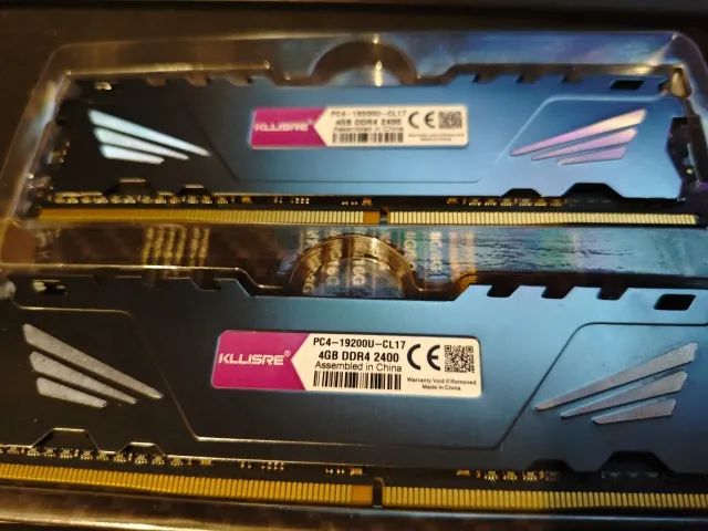 RAM DDR4 2400Mhz CL17 2x4GB - Foto 3