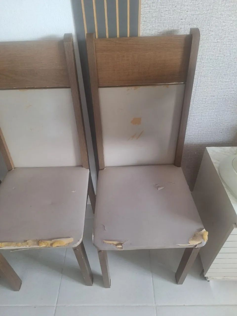 4 cadeiras de sala - Foto 2