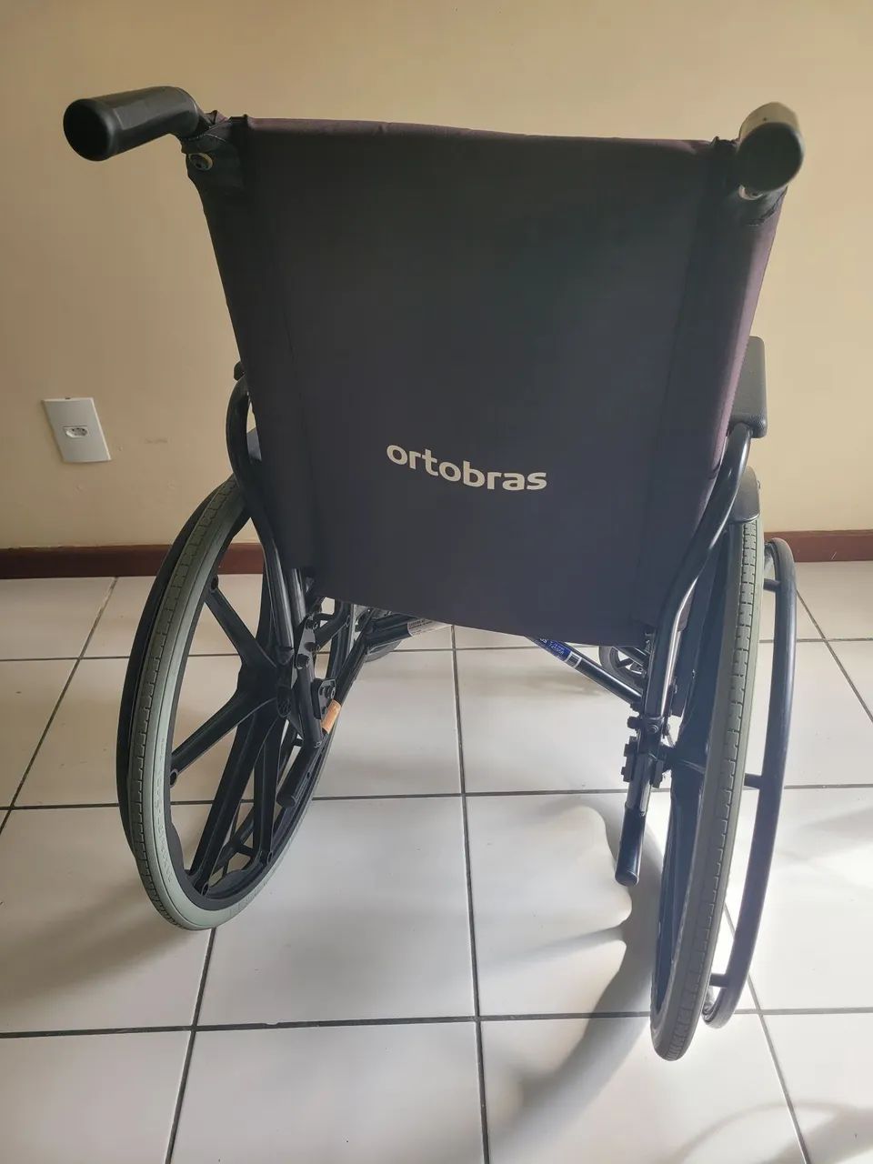 Cadeira de rodas  - Foto 2