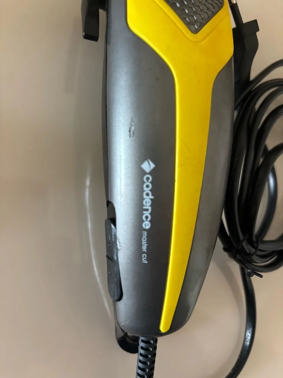 Máquina de cortar o cabelo - Foto 2