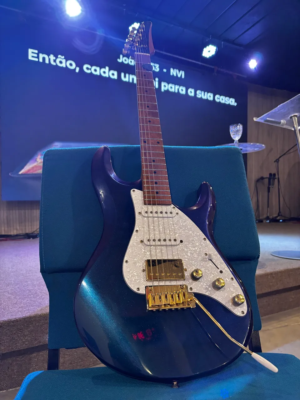 Guitarra Seizi Katana Venom HH - Purple Sparkle - Instrumentos