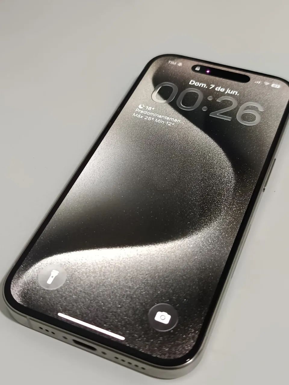 iPhone 15 Pro - 128 GB - Natural Titanium - Celulares e