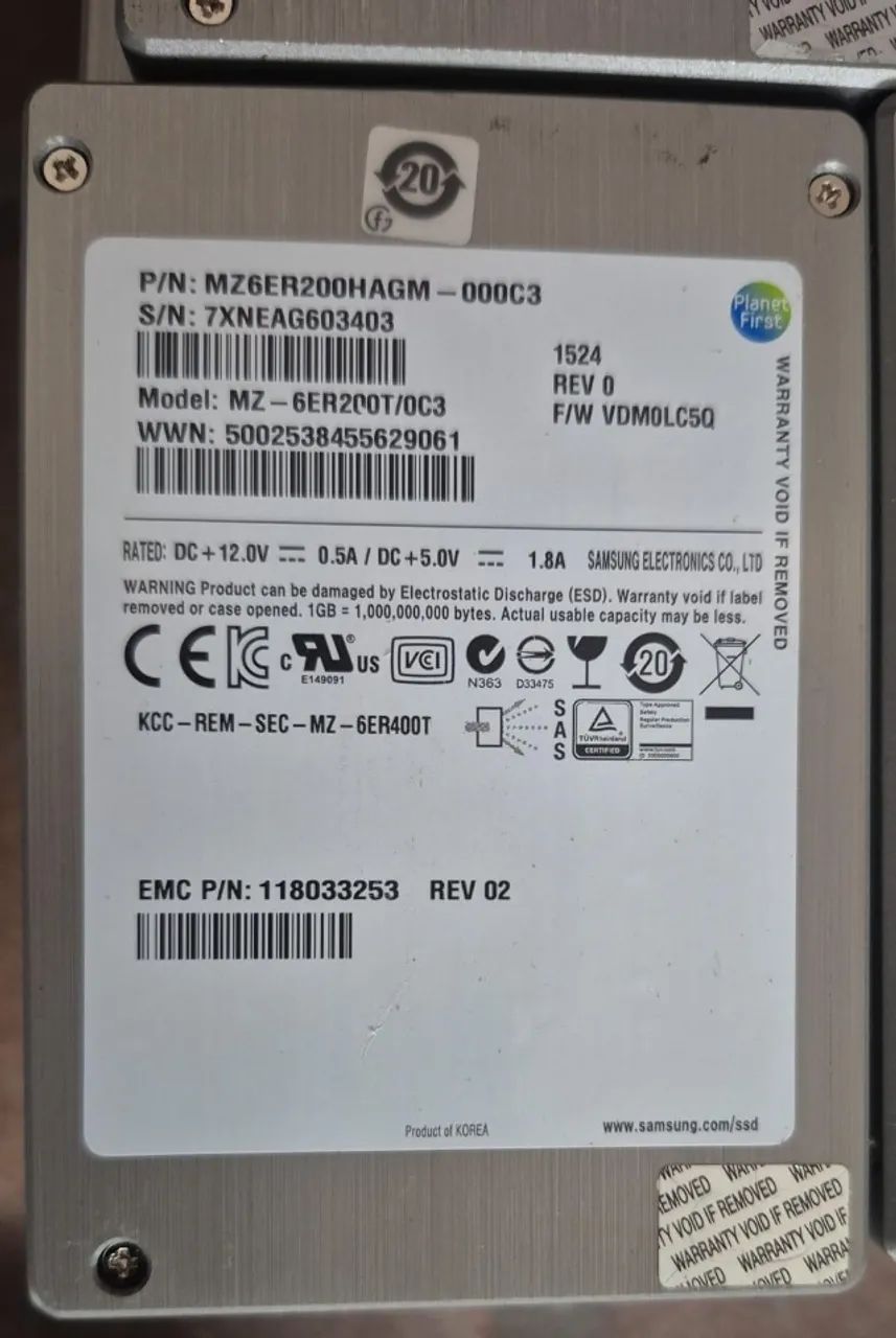 Ssd planet first 200gb sas