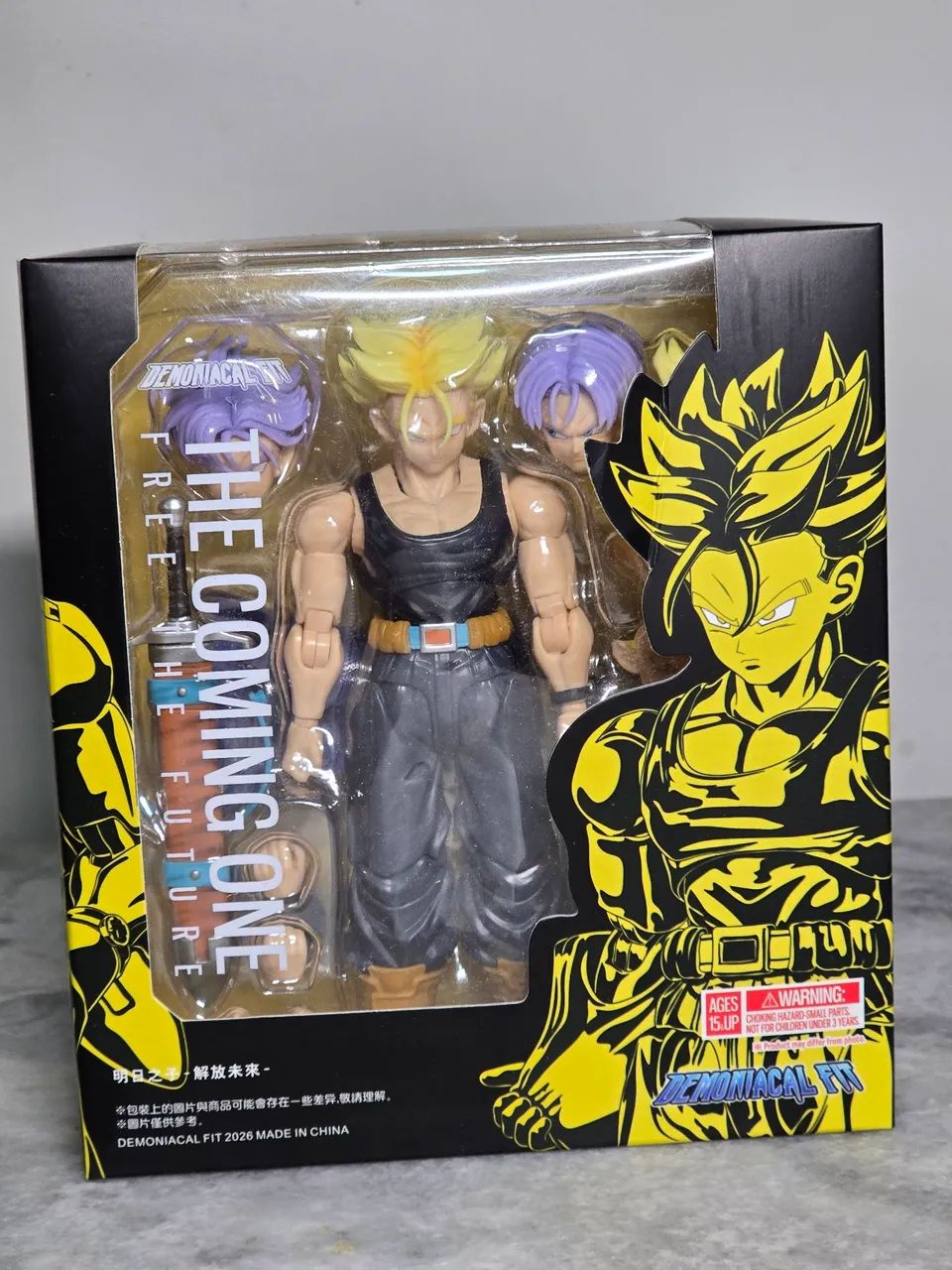 Dragon Ball Z Mirai Trunks Demoniacal Fit lacrado - Hobbies e
