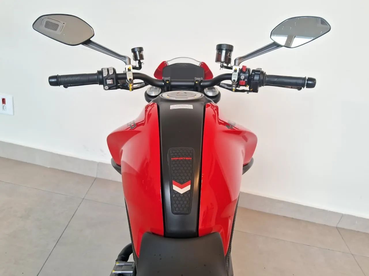 Ducati MONSTER 937cc - Foto 4